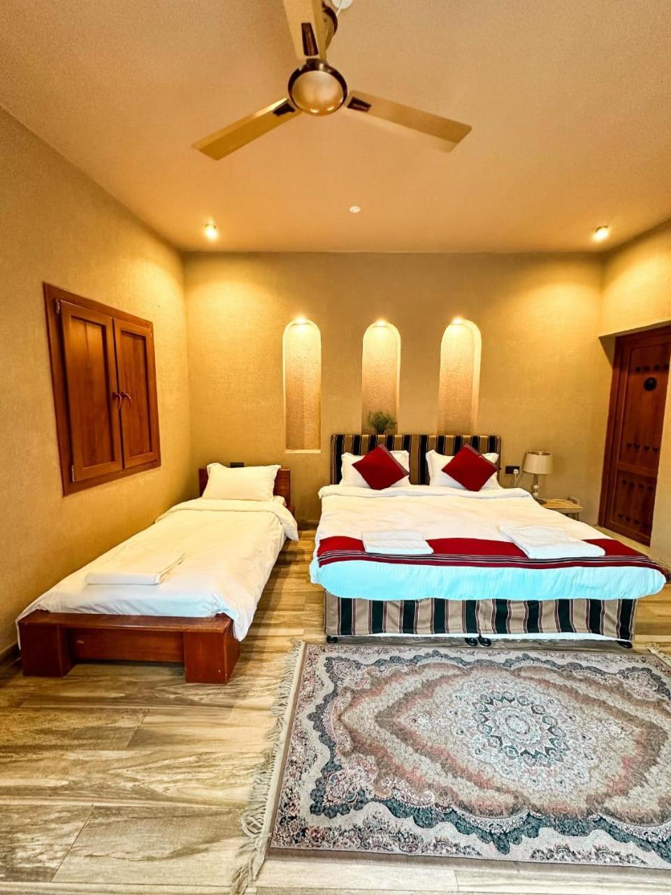 Omani House Inn نزل البيت العماني Nizwa Buitenkant foto